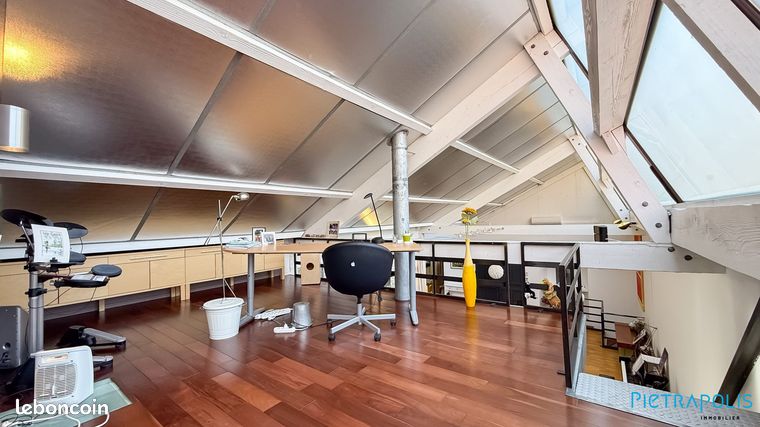 Maison 7 pièces 295 m² — 19