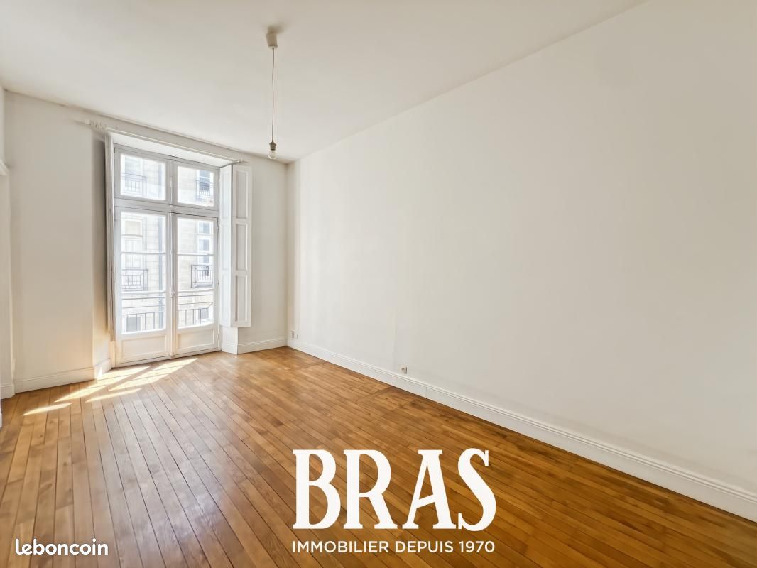 Appartement 2 pièces 56 m² · à Nantes · 56 m² · 808 €/mois