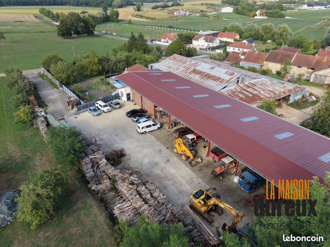 Maison 6 pièces 125 m² · à Velesmes-Échevanne · 125 m² · 418 000 €