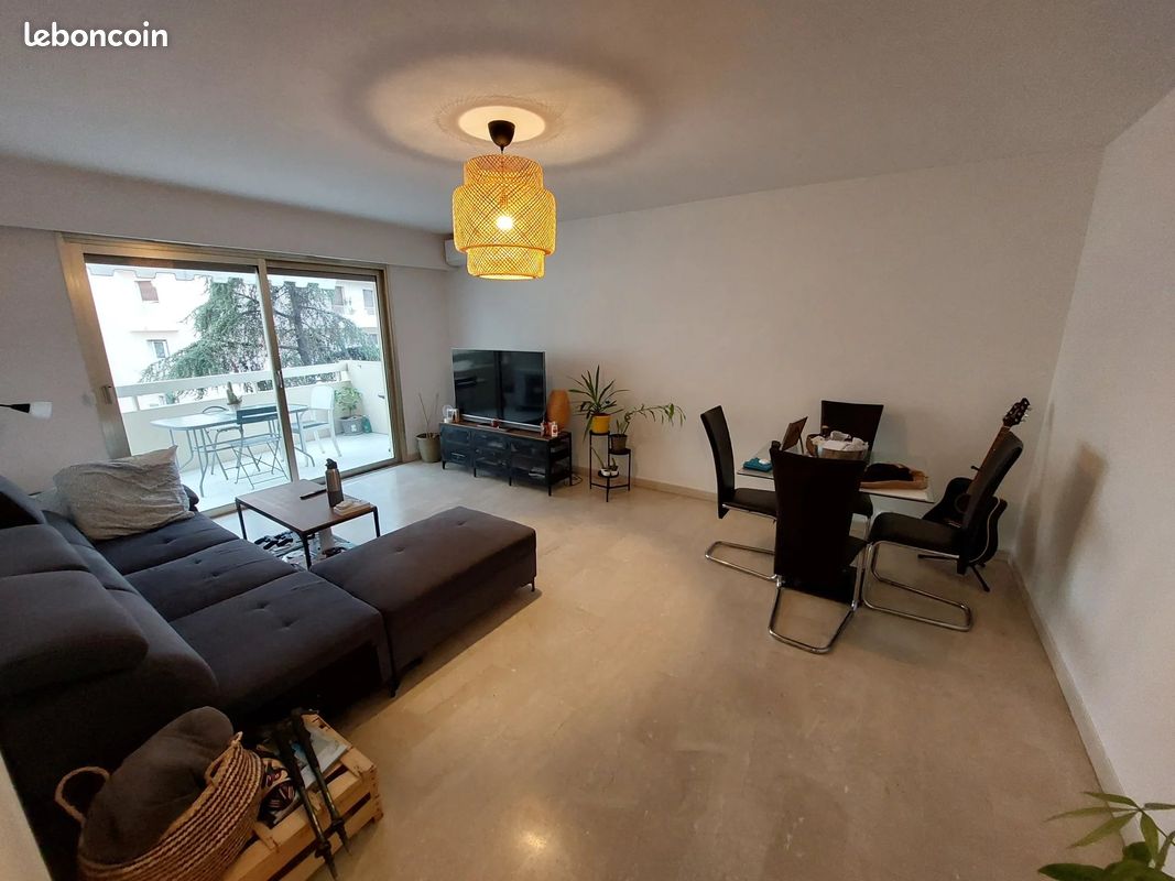 Appartement 2 pièces 54 m² · à Cannes · 54 m² · 269 000 €