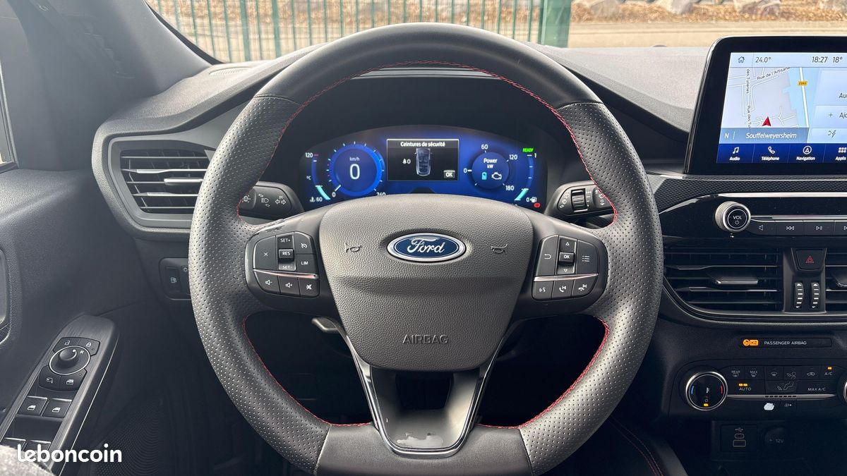 FORD Kuga 2.5 Duratec 225 ch PHEV Powershift ST-Line (image 17)