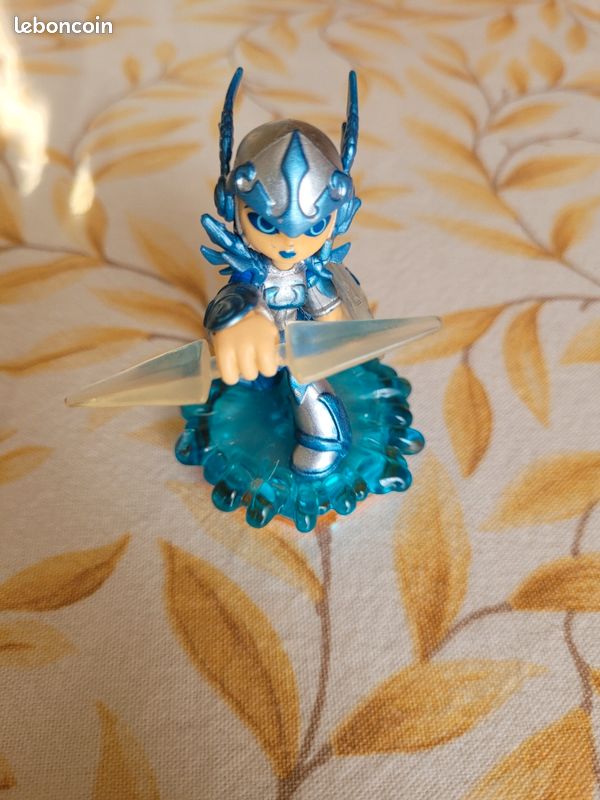 Figurine Skylanders Chill numéro 84537888 (image 1)