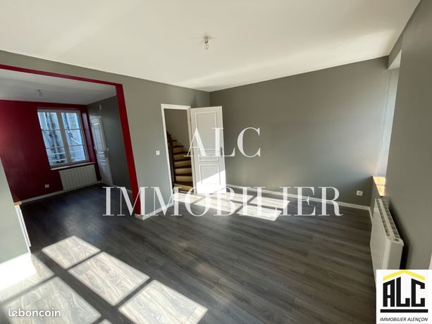 Immeuble 106 m² Sées