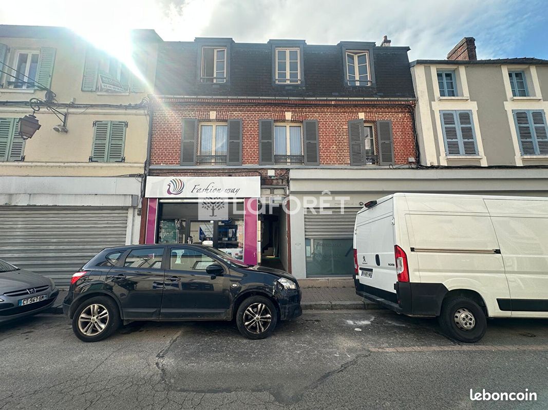 Immeuble MERU · à Méru · 369 900 €