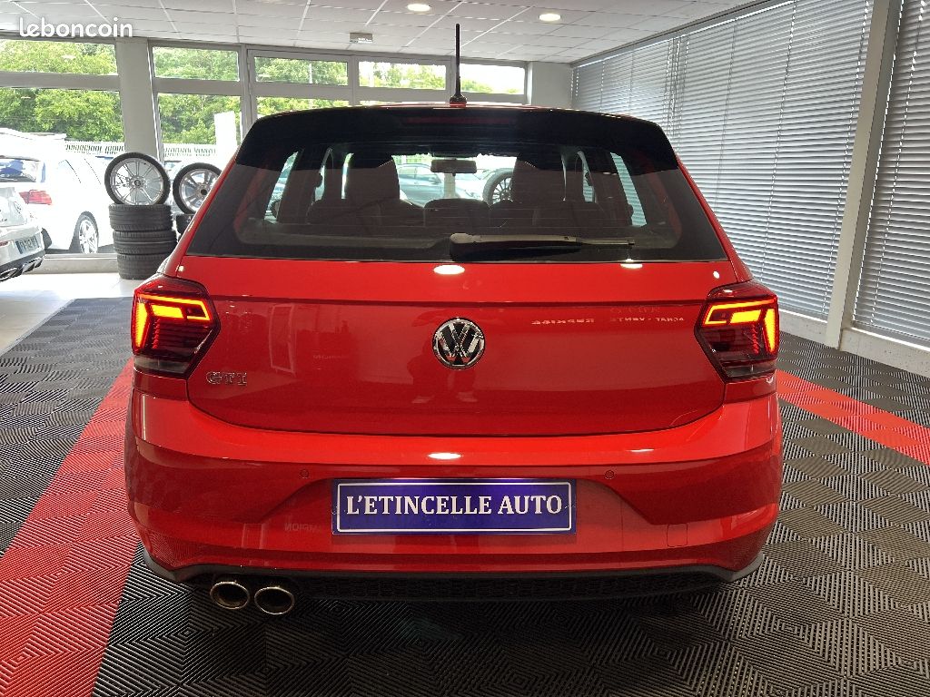 Volkswagen Polo 2.0 TSI 200 SetS DSG GTI (image 9)