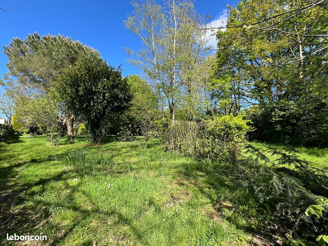Terrain 1043 m² Aizenay (image 3)