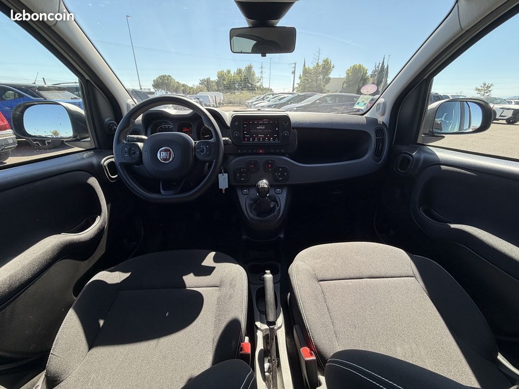Fiat PANDA 1.0 70CH BSG S&S CROSS (image 13)