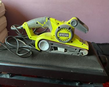 Ponceuse à bande 800w 76mm Bricolage