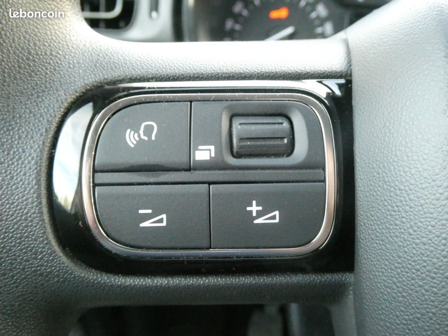 Citroën C3 Société 1.2 PureTech 83 Ph.2 FEEL NAV Radar 2PL 8950HT (image 20)