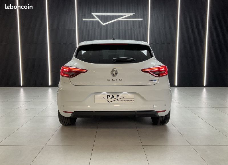 Renault CLIO V 1.6 E-TECH HYBRIDE 145CH EQUILIBRE (image 12)