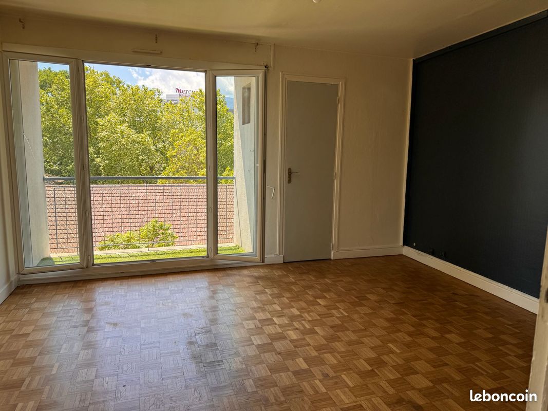 Appartement 1 pièce 30 m² · à Grenoble · 30 m² · 65 000 €