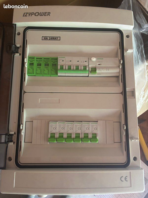 Coffret AC photovoltaique, triphasée neuf (image 1)