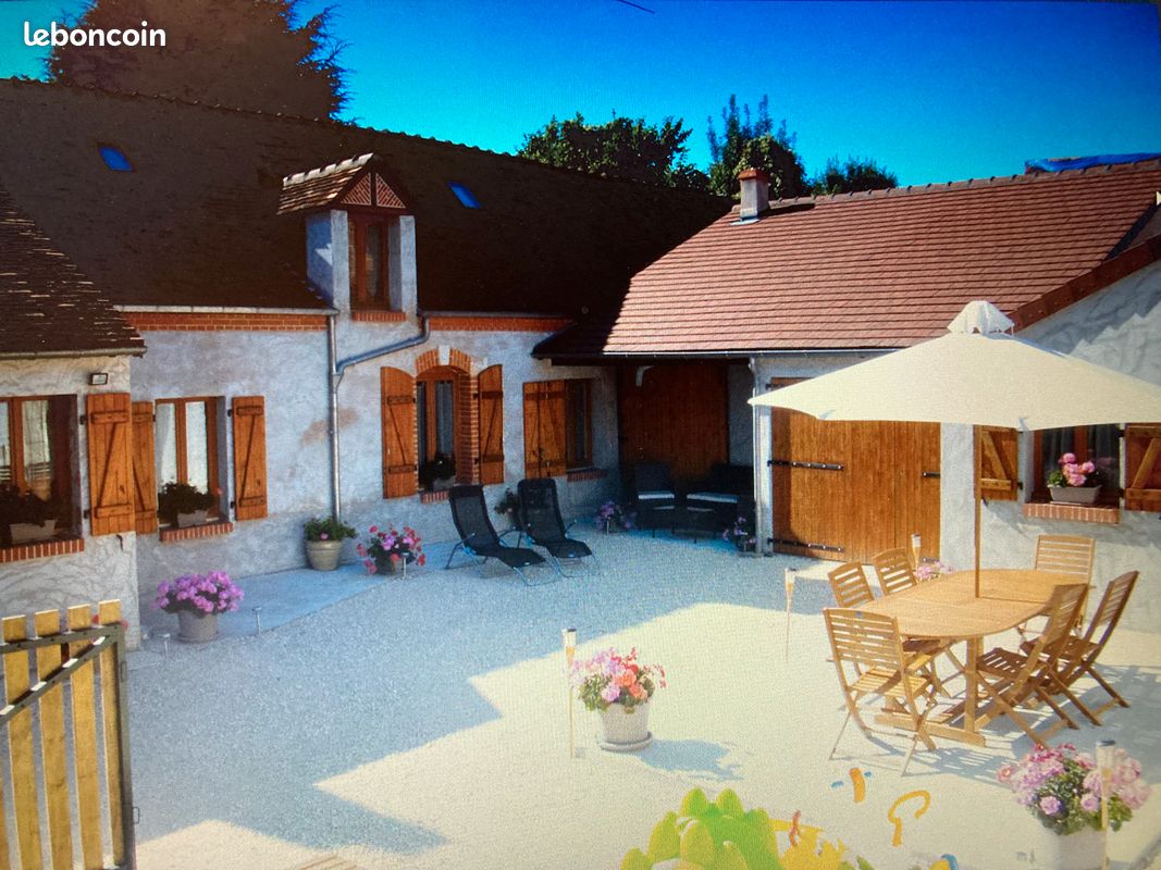 Maison 4 pièces 87 m² · à Seigy · 87 m² · 625 €/mois