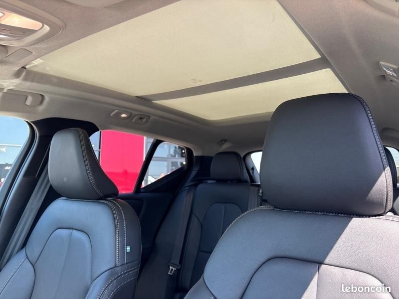 Volvo XC40 B3 163ch Plus DCT 7 (image 17)