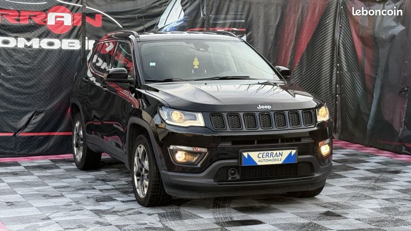 Jeep COMPASS 2.0 MULTIJET II 140CH LIMITED 4X4 BVA9 (image 42)
