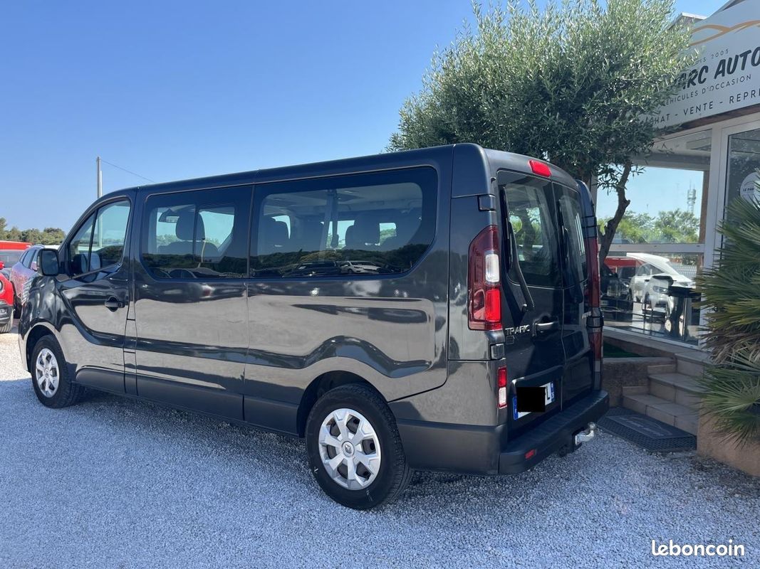 RENAULT TRAFIC 2.0 Energy dCi - 150 CV III COMBI 9 PLACES L2H1 PHASE 3 R LINK (image 4)