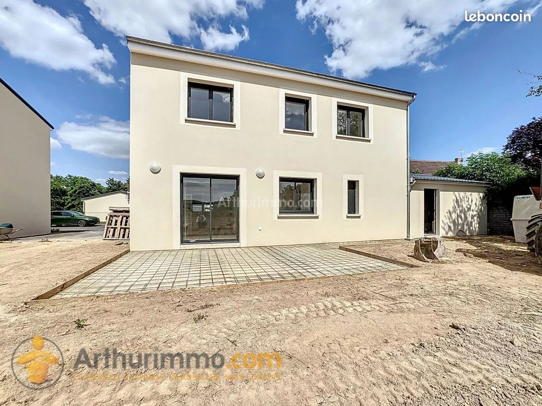 Maison 5 pièces 119 m² · aux Petites-Loges · 119 m² · 1 425 €/mois