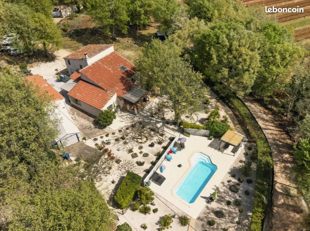 Maison 6 pièces 135 m² · à Tourves · 135 m² · 519 000 €
