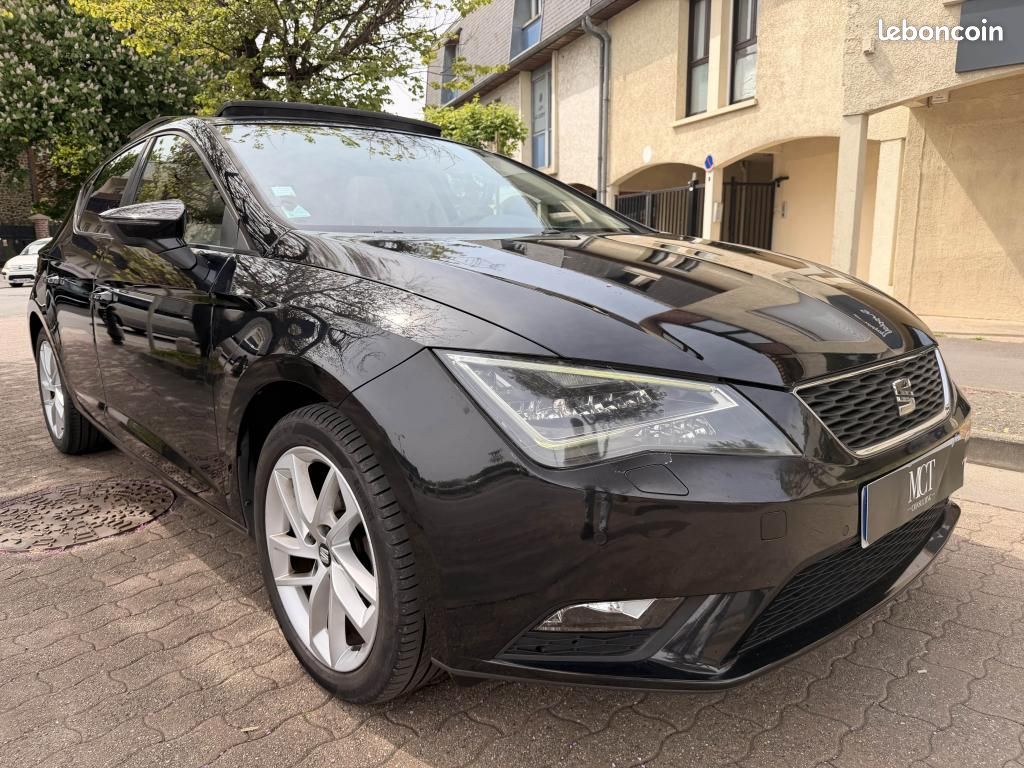 SEAT LEON 1.6 TDI 105ch CR Style / Toit Ouvrant - Distribution OK (image 7)