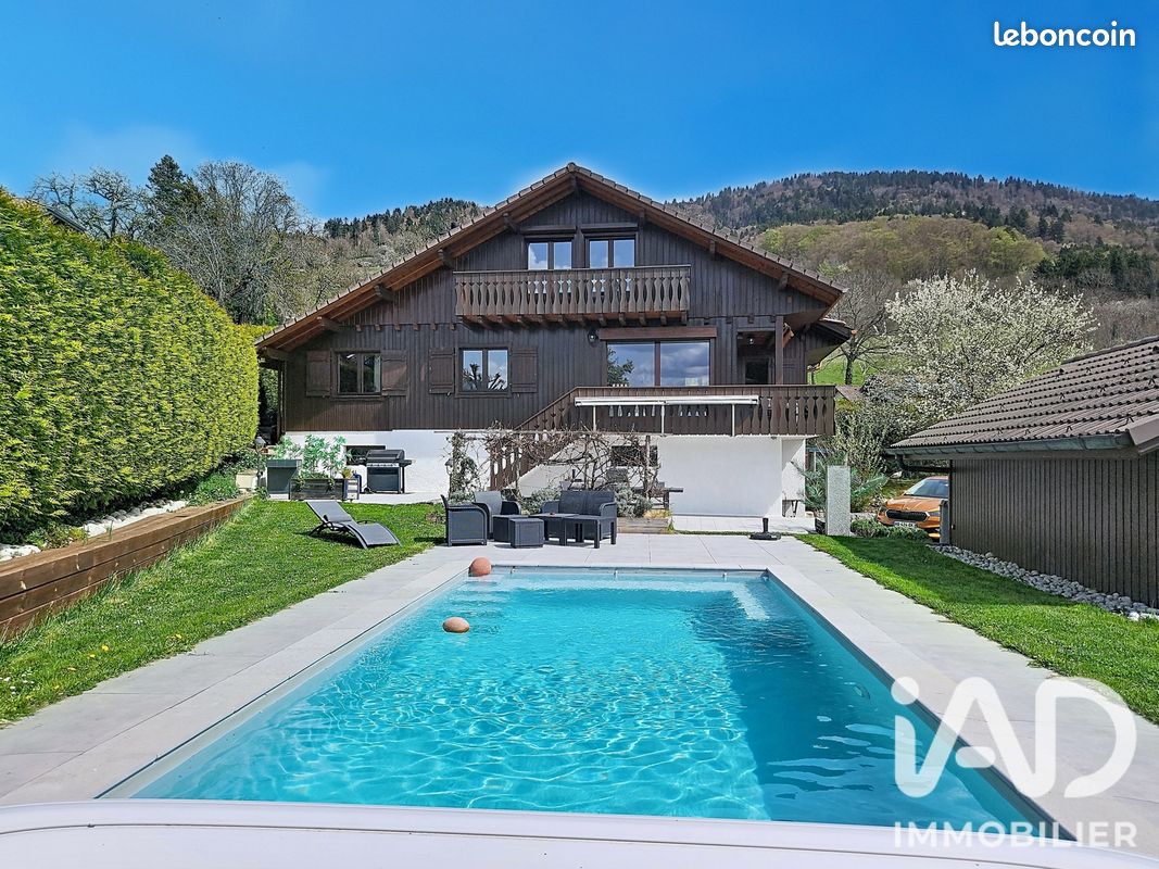 Maison 7 pièces 160 m² · à Viuz-en-Sallaz · 160 m² · 740 000 €