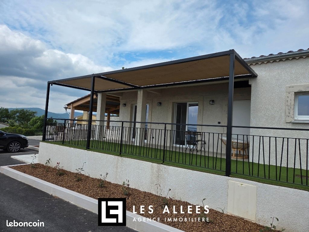 Appartement 3 pièces 57 m² · à Savasse · 57 m² · 930 €
