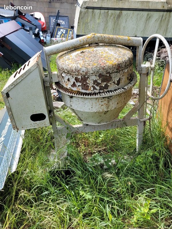Bétonnière electrique (image 1)