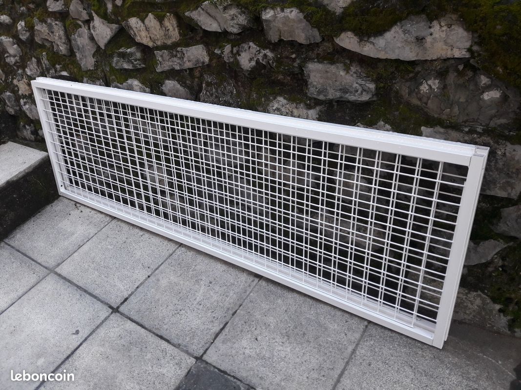 GRILLE en fer (image 1)