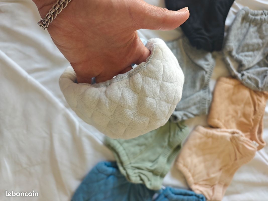 9 culottes apprentissage propreté TBE (image 3)