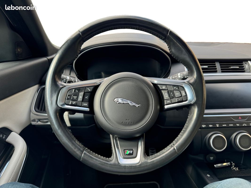 JAGUAR E-PACE D180 AWD R-DYNAMIC S BVA8 180Ch Toit panoramique Garantie 12 mois (image 13)