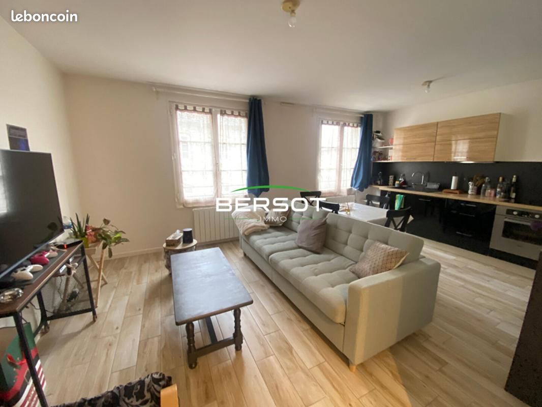 Appartement 2 pièces 45 m² · à Besançon · 45 m² · 675 €