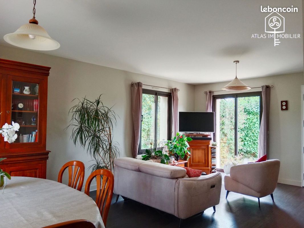 Maison 6 pièces 115 m² · à Chartres-de-Bretagne · 115 m² · 341 250 €
