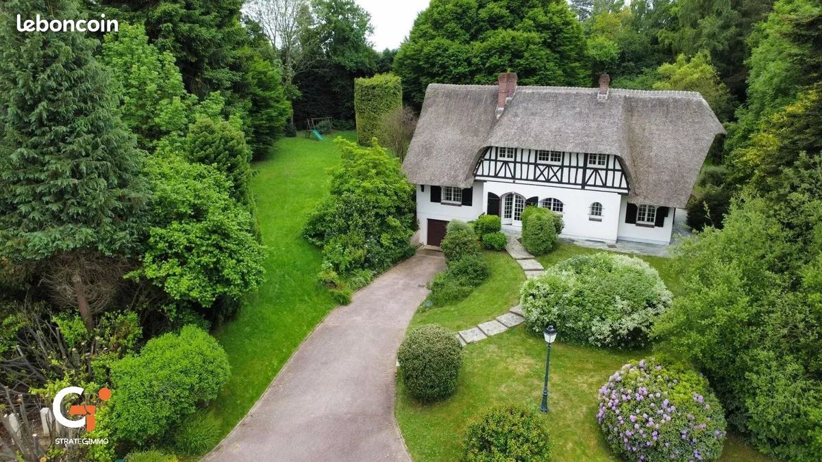 Maison 7 pièces 210 m² · à Bihorel · 210 m² · 645 000 €