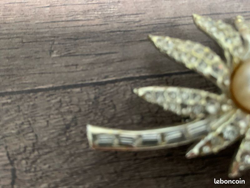 Broche ancienne en argent 935 - Montres & Bijoux