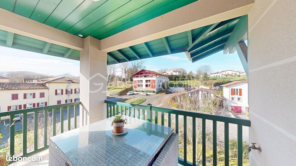 Appartement 4 pièces 92 m² - Larressore 64480 (image principale 0)