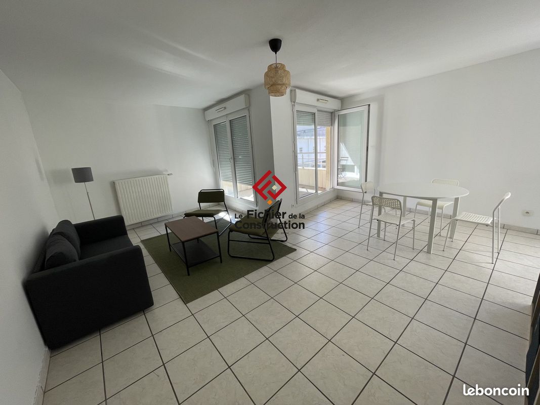 Appartement 2 pièces 61 m² · à Grenoble · 61 m² · 855 €