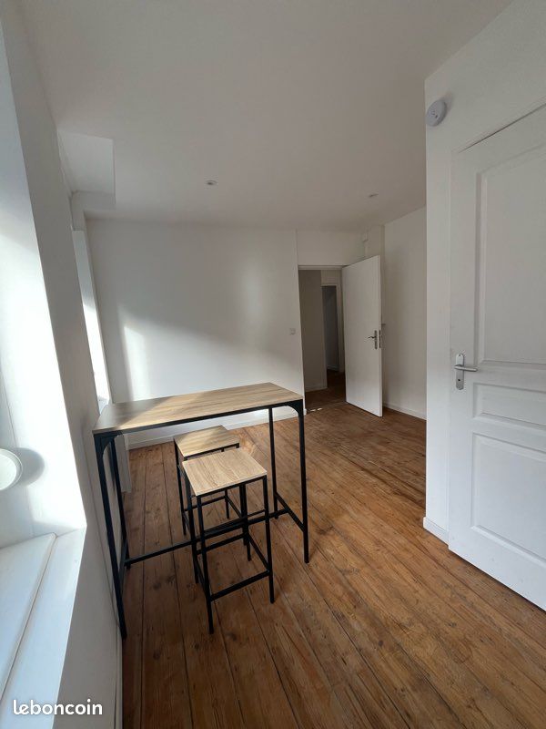 Appartement 1 pièce 15 m² · à Wattignies · 14,5 m² · 475 €