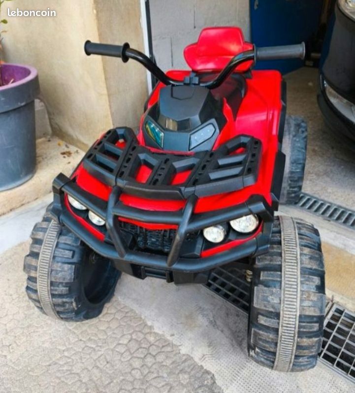 Quad rare avec télécommande (image 2)