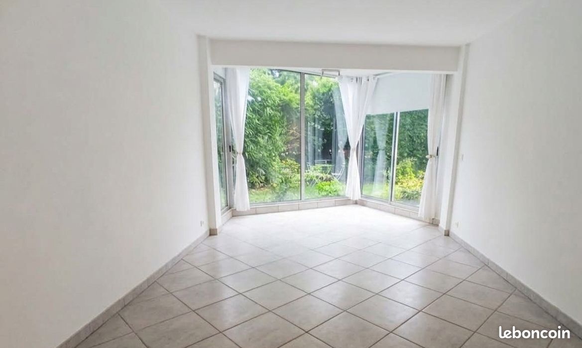 Appartement 4 pièces 84 m² · au Chesnay-Rocquencourt · 84 m² · 384 000 €