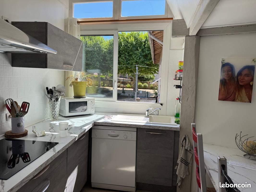 Appartement 3 pièces 64 m² · à Romans-sur-Isère · 64 m² · 140 000 €