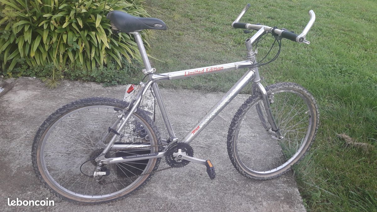 Saracen Édition Limitée Vélos