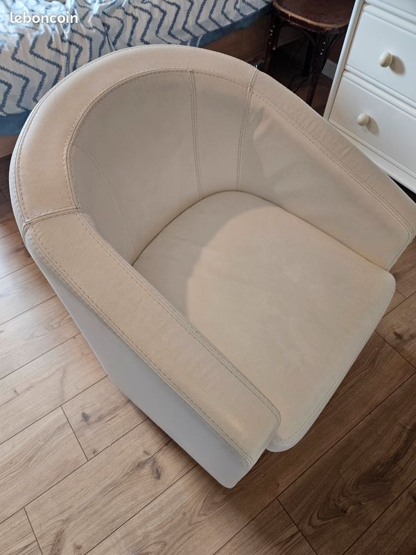 Fauteuil cuir blanc cabriolet (image 3)