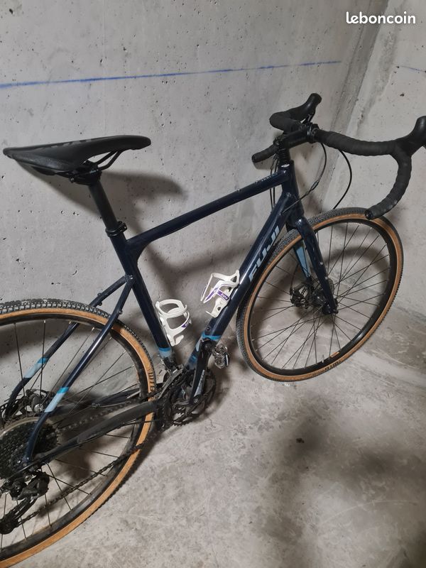 Gravel Fuji Vélos