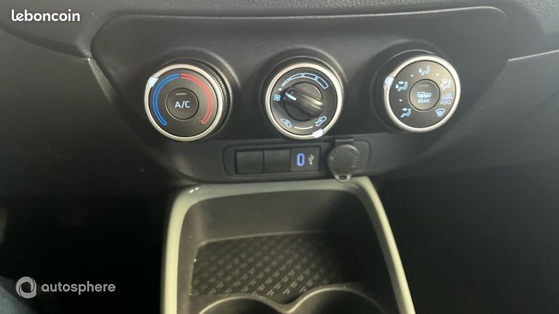 Toyota Aygo X 1.0 VVT-i 72ch Design MY24 (image 27)