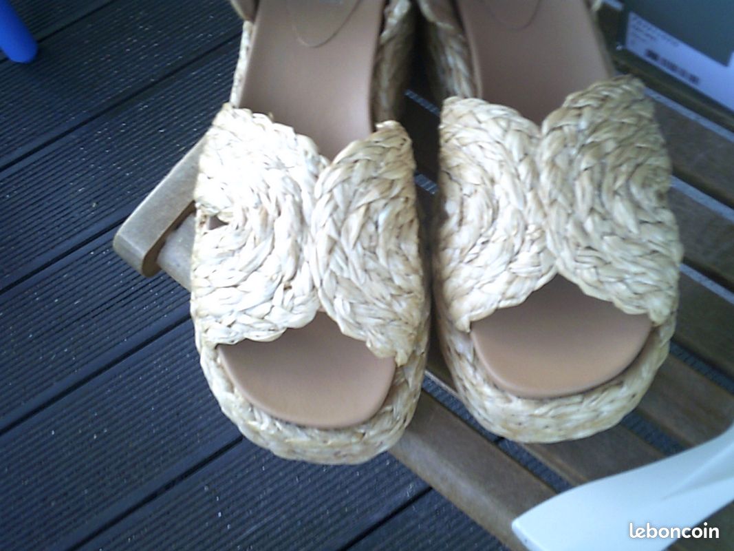 Sandales compensées en cuir Minelli (image 15)
