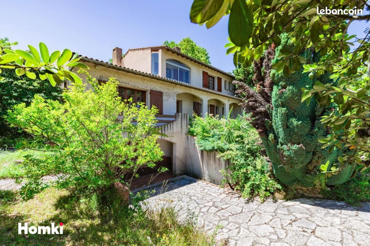 Maison 7 pièces 206 m² · à Auzeville-Tolosane · 206 m² · 494 000 €