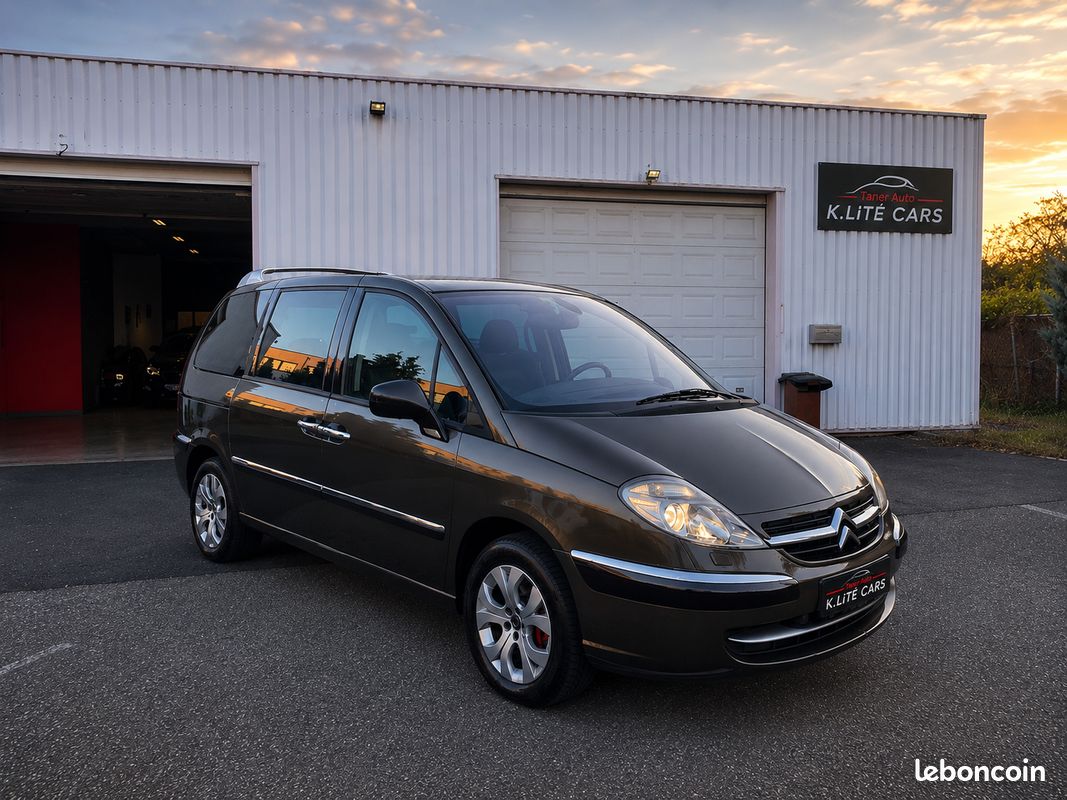 CITROËN C8 2.0 HDi 163 ch 8 PLACES – ORIGINE SUISSE – 11/2012- TRÈS BIEN EQUIPÉ (image 2)