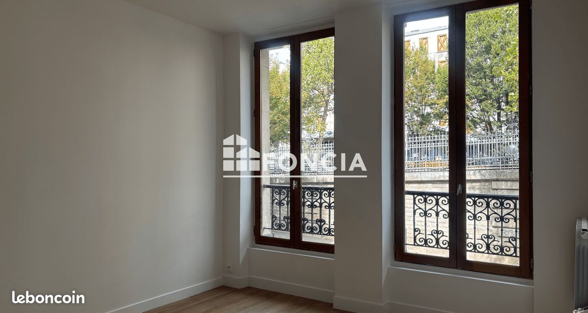 Appartement 3 pièces 49 m² · à Paris · 49 m² · 1 497 €/mois