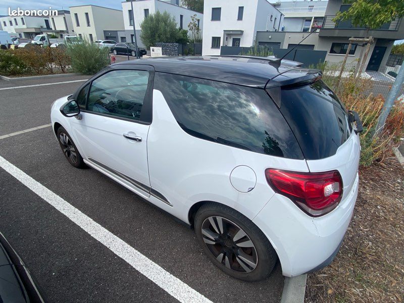 Citroen DS3 1,6 e HDI 90 Airdream So Chic (image 3)