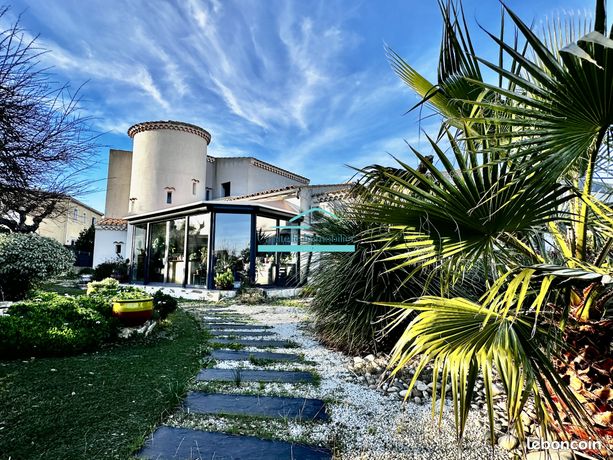 Villa 6 pièces 180 m²
