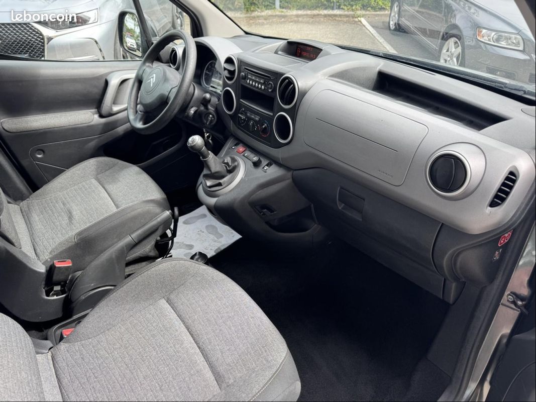 Citroen Berlingo BlueHDi 100ch XTR (image 15)